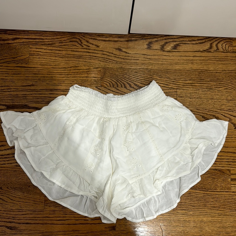 Ocean Drive White Ruffle Skorts
